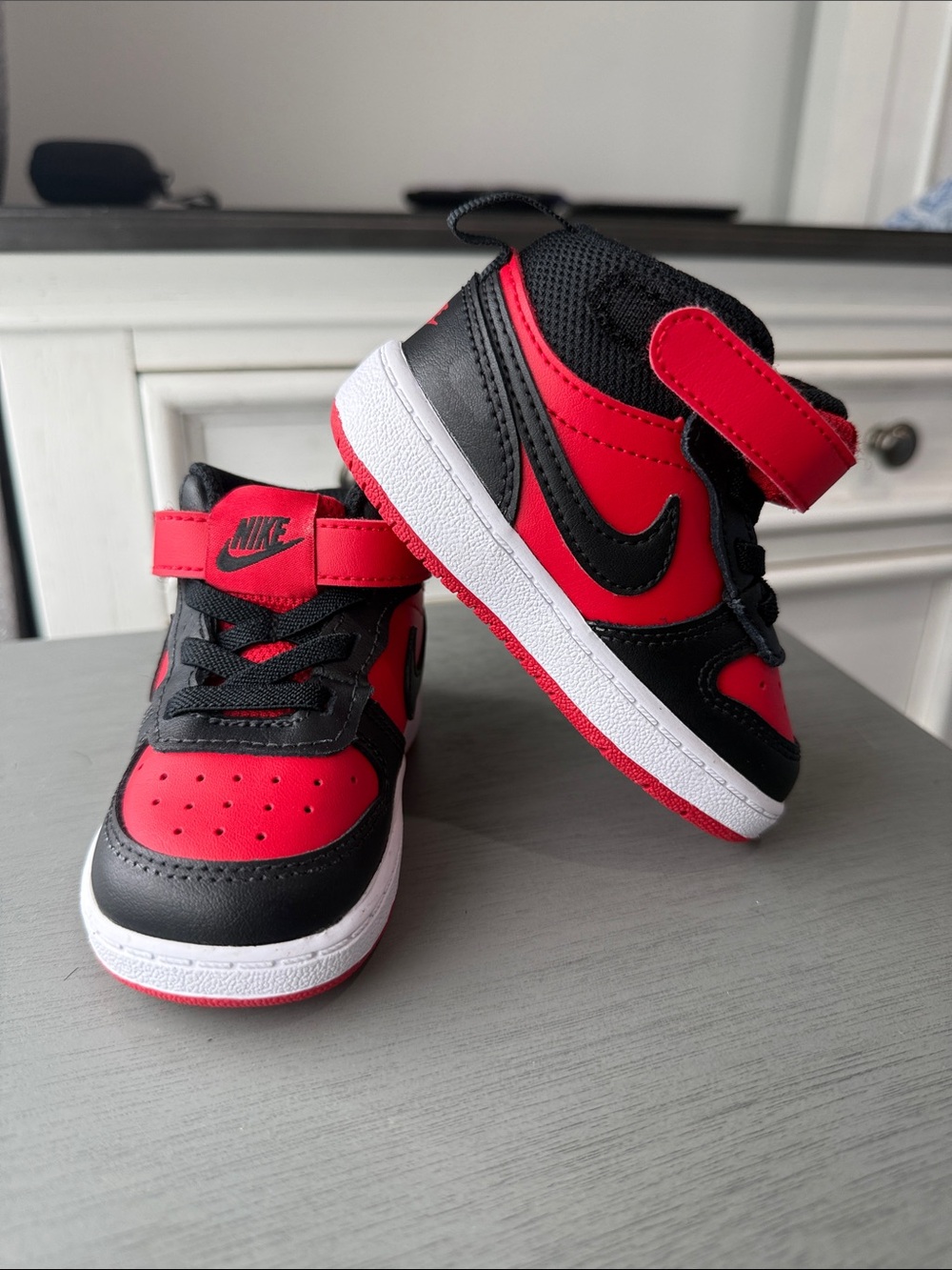 Nike Kids Court Borough 5C